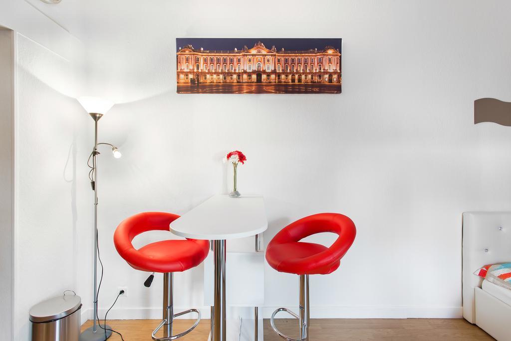 Nouvel Oasis Toulouse Saint Cyprien Apartment Exterior photo